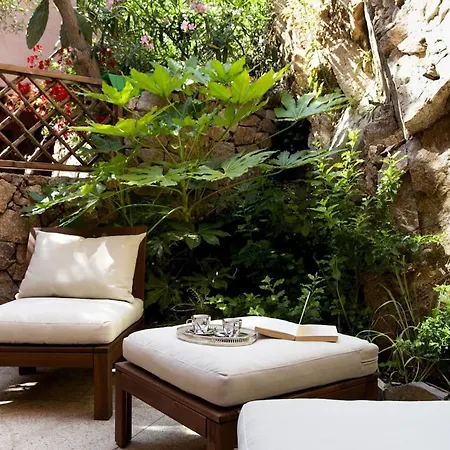 בית נופש Piccolo Pevero Retreat