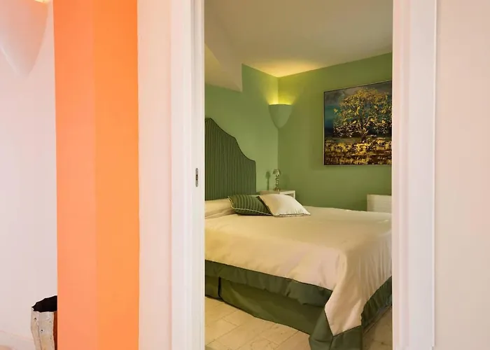 Piccolo Pevero Retreat